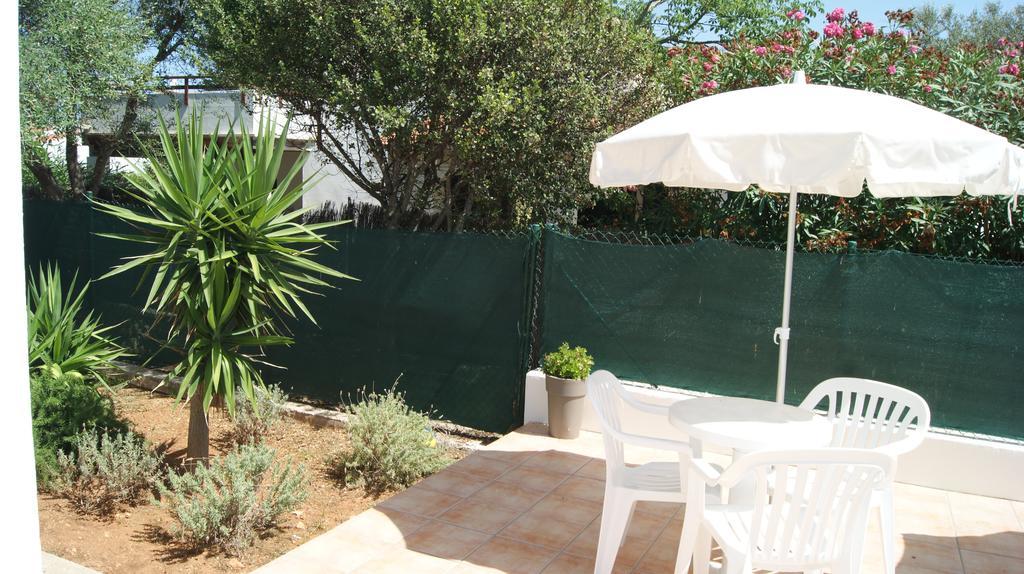 Apartaments California Cala'N Blanes  Exteriör bild