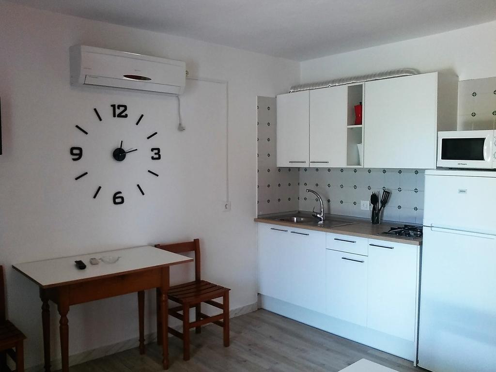 Apartaments California Cala'N Blanes  Exteriör bild