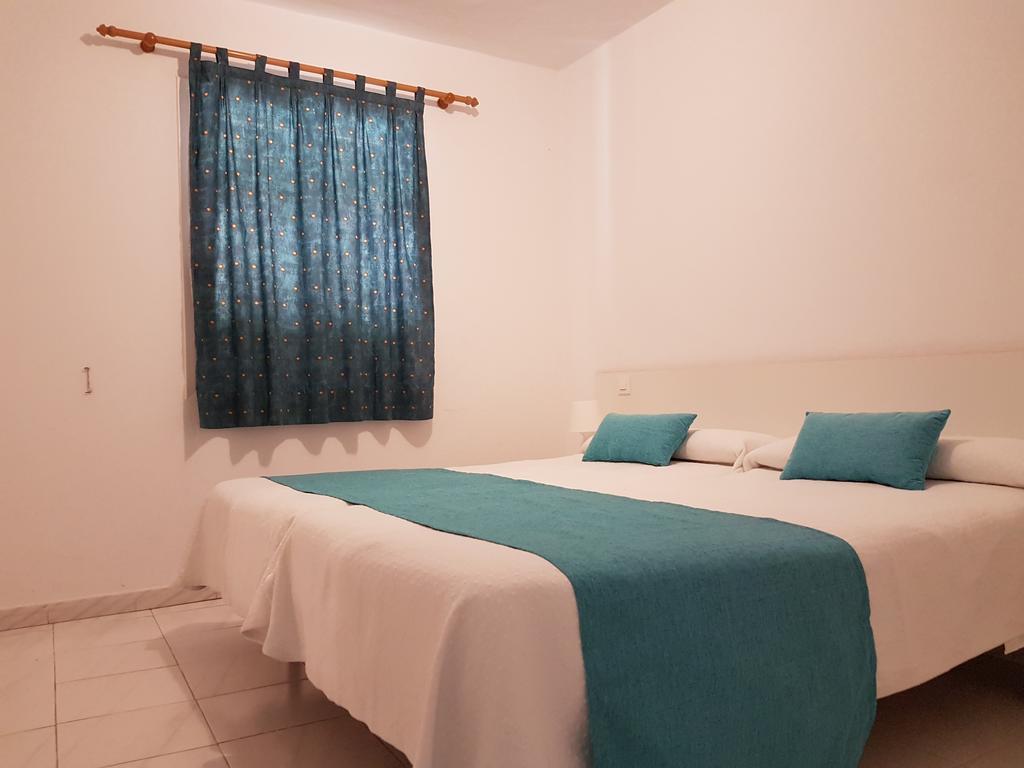 Apartaments California Cala'N Blanes  Exteriör bild